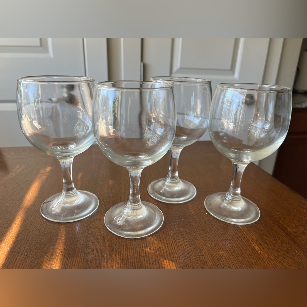 Set of 4 Drinking Glass Goblets (Can Sell Separate)